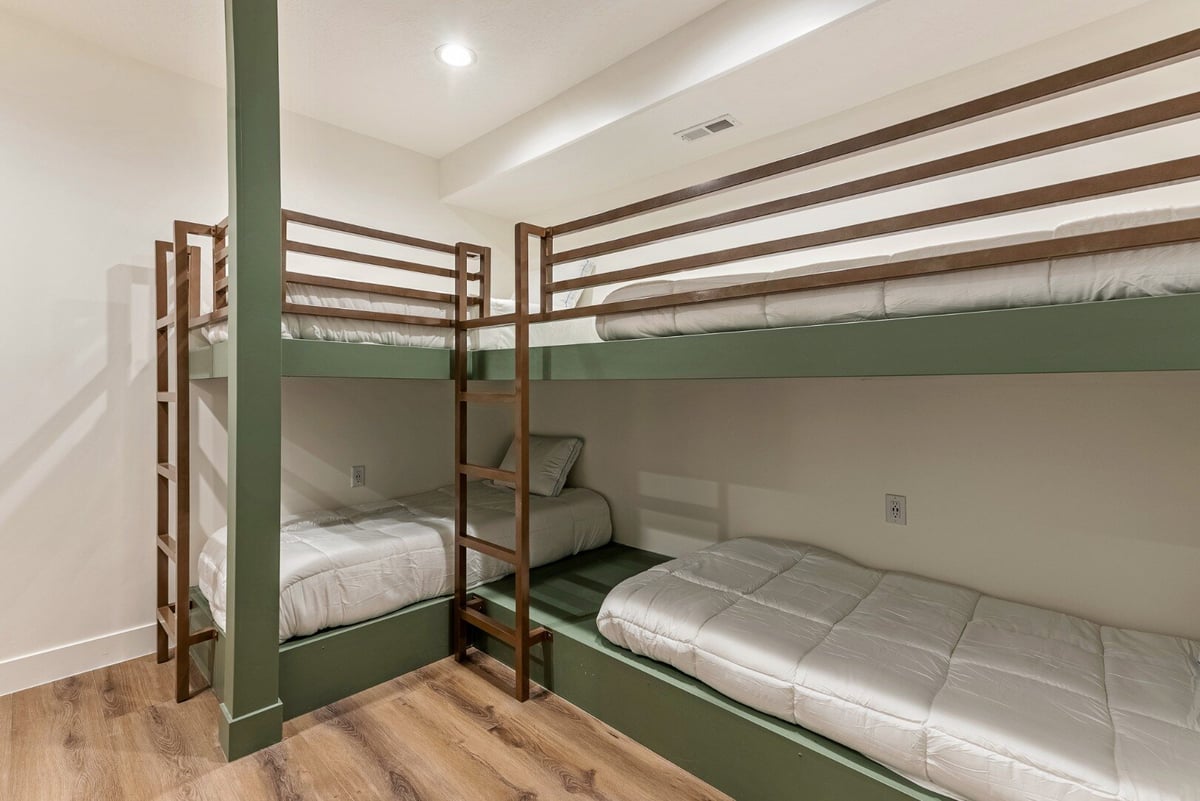 Corner Bunk Beds in Bear Lake Custom Home by 10X Builders